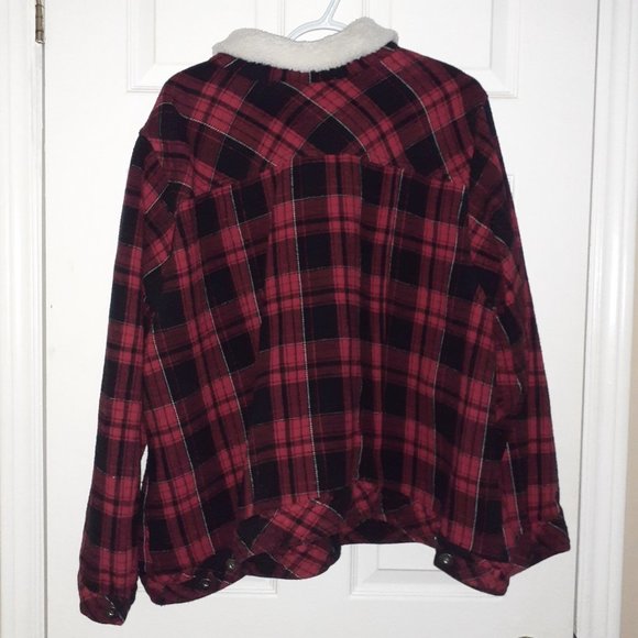 Torrid Women's Size 5X Red Plaid Sherpa Collar Button Up Trucker Jacket - Picture 3 of 14